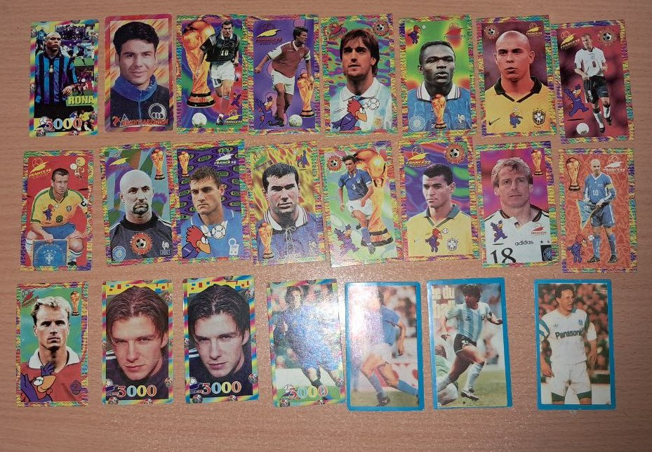 کارت فوتبالی قطع کوچک- 23عدد(اصل با قدمت 25 سال)