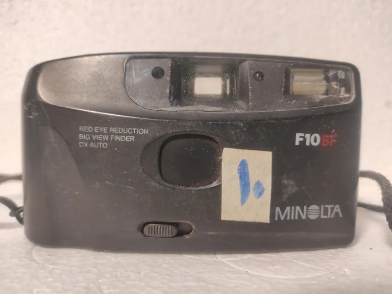 دوربین کلکسیونی MINOLTA طبق عکس و توضیحات