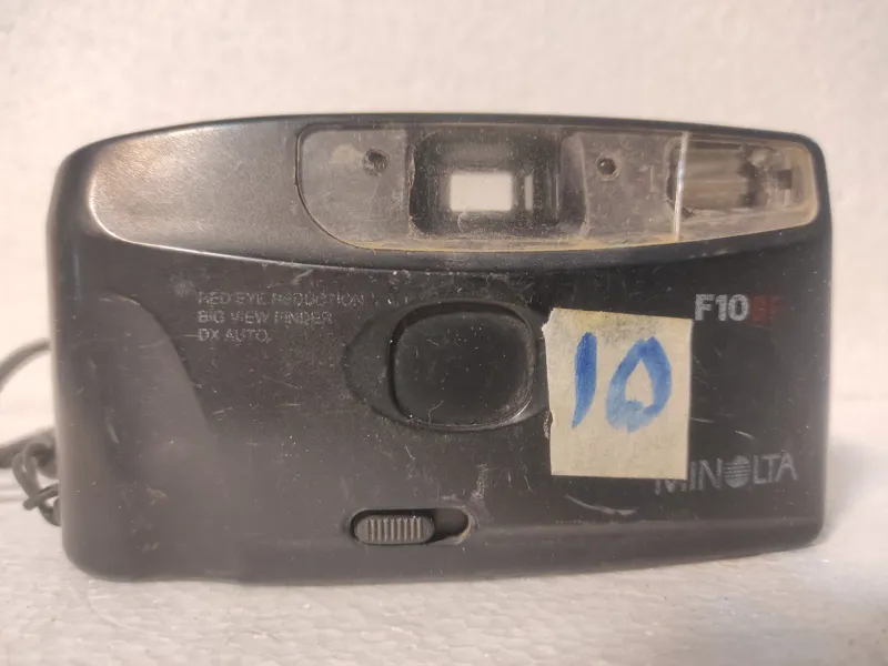 دوربین کلکسیونی MINOLTA طبق عکس و توضیحات
