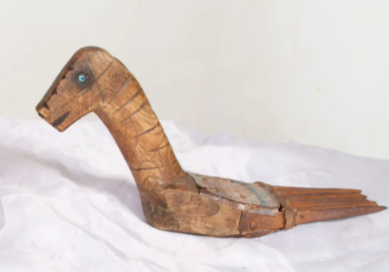 شانه بافندگی  چادر عشایری  (سیاه چادر)