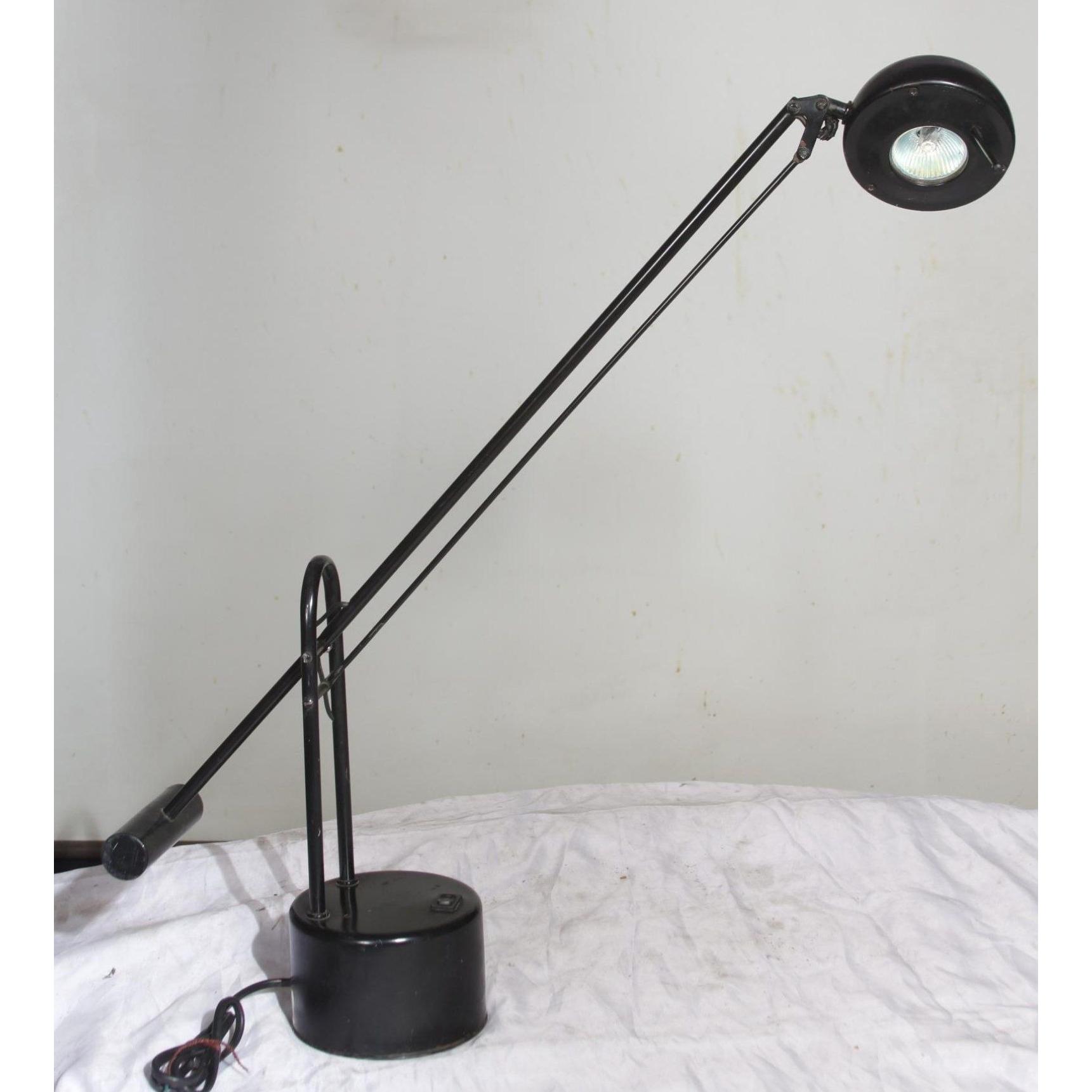 چراغ رومیزی کارگاهی(الا کلنگی)خاص و کمیاب