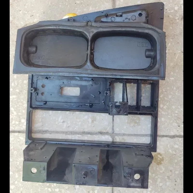 پنل بخاری و ساعت پژو 405 مارک کوروز