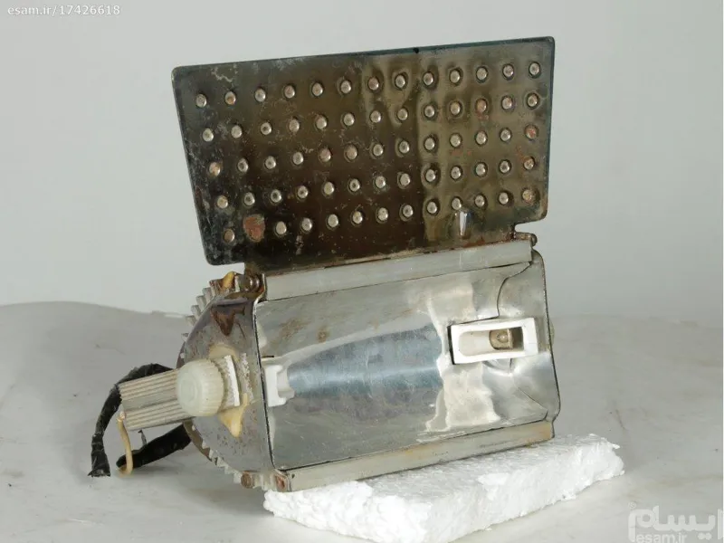 نورافکن همه منظوره قدیمی فلزی کاربردی