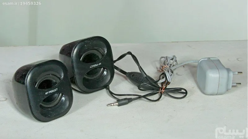 اسپیکر های رومیزی زیبا و کوچوک و شیک