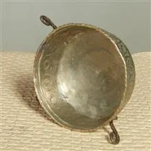 قندان