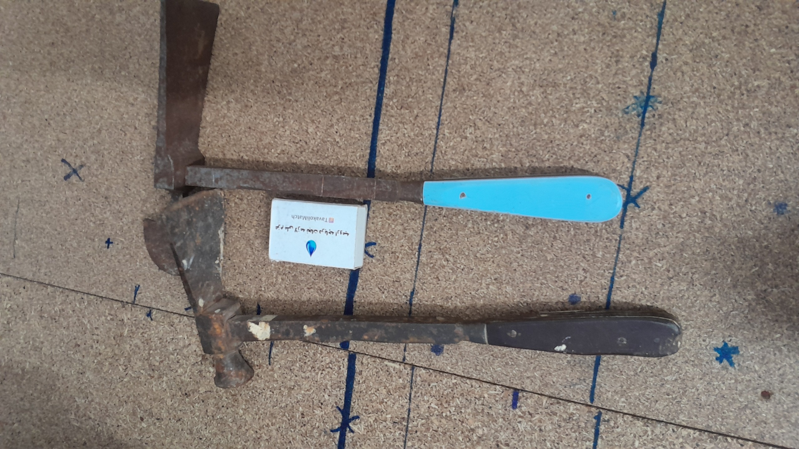 2عدد قندشکن چکشی قدیمی زنجان