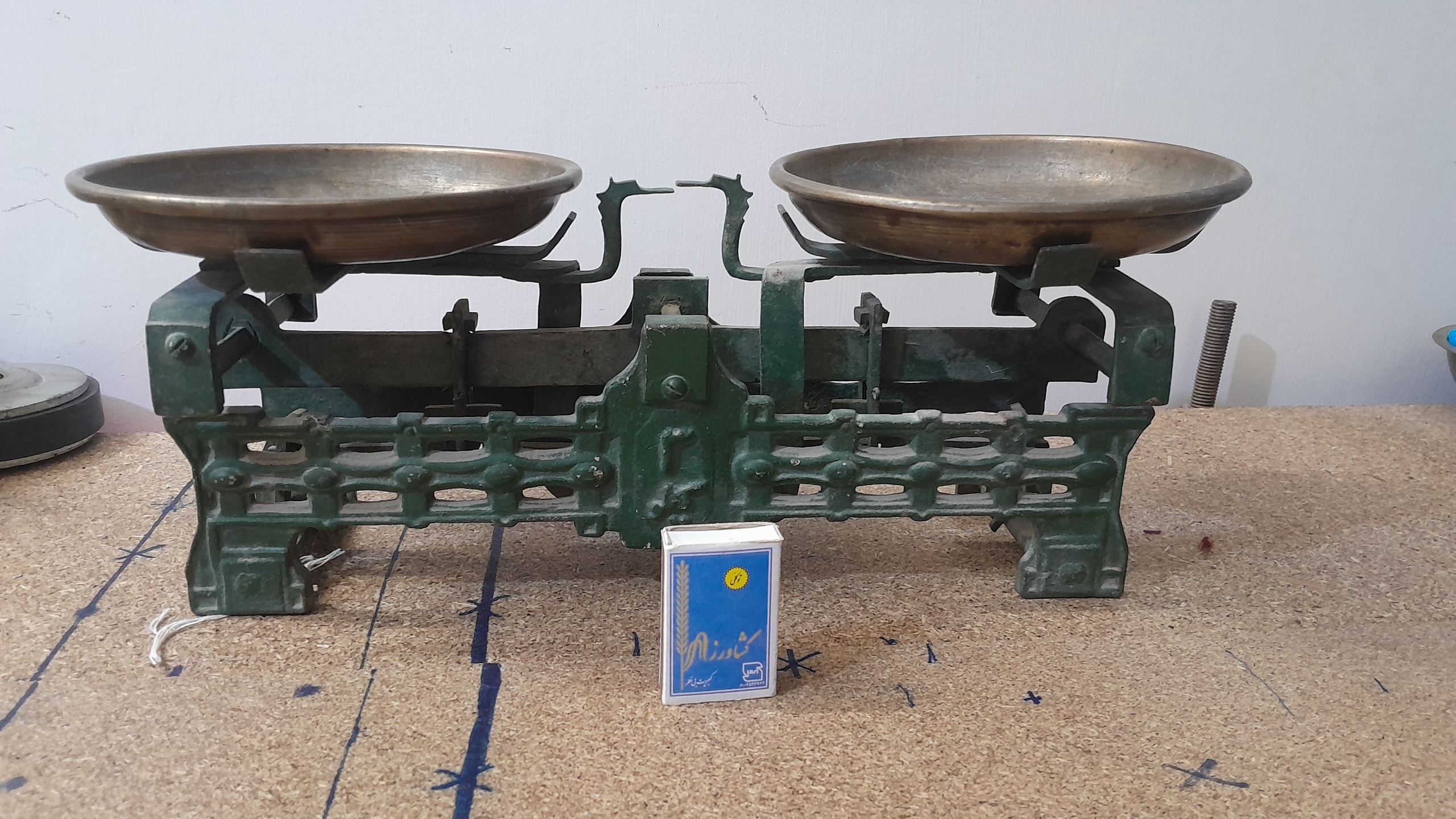 ترازو قدیمی 3 کیلوی سالم