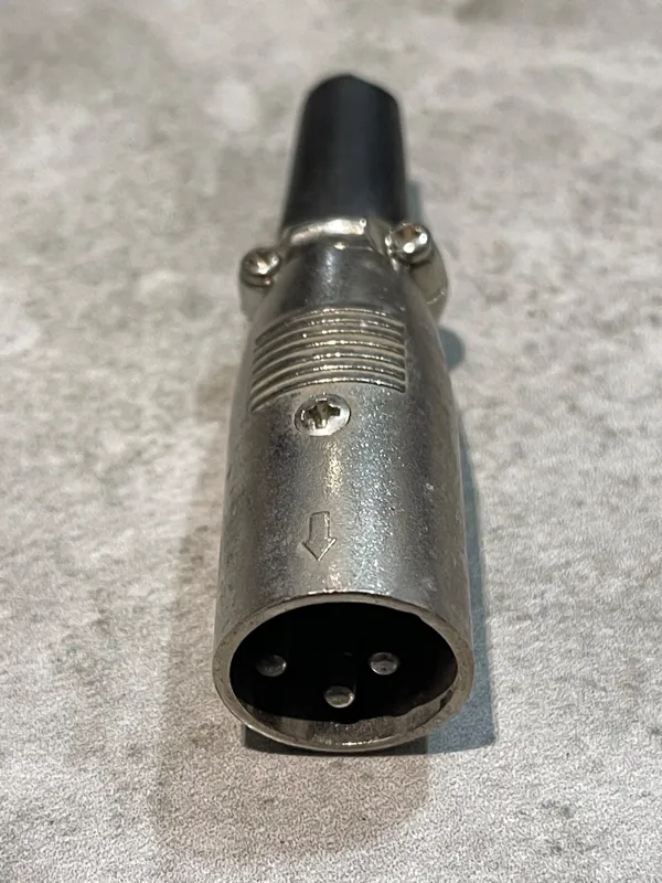فیش کانکتور XLR نری