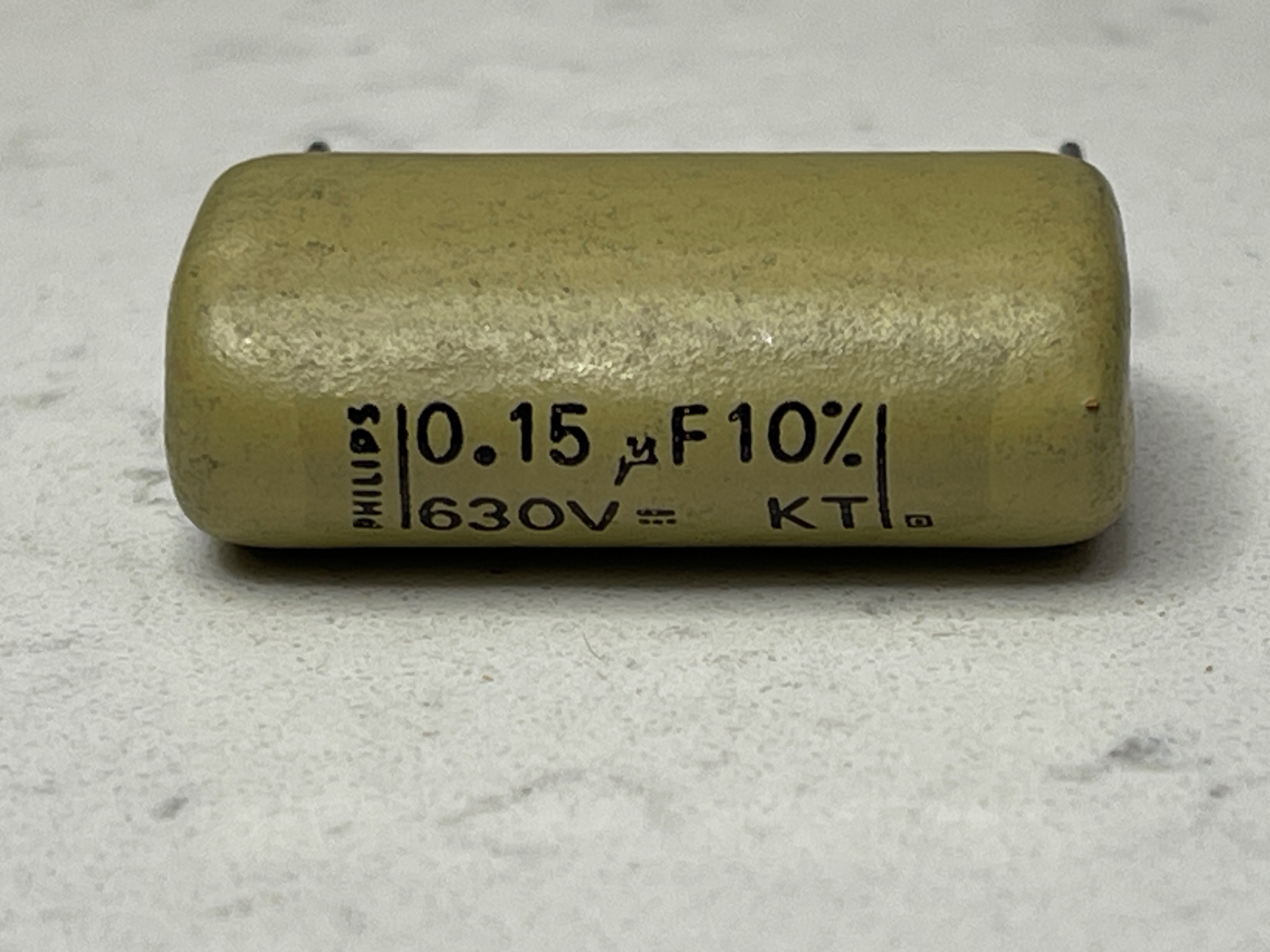 10 عدد خازن 150 نانو 630 ولت فیلیپس اورجینال