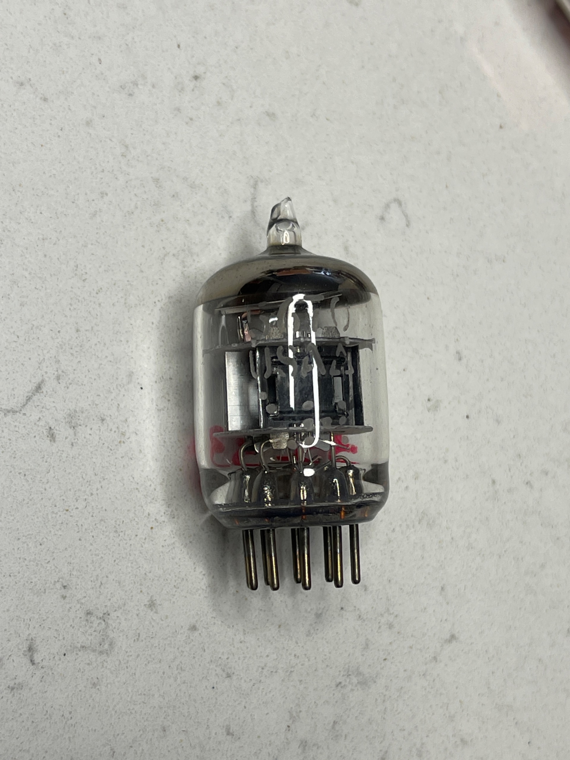 لامپ خلا 5670 دبل ترایود امریکایی