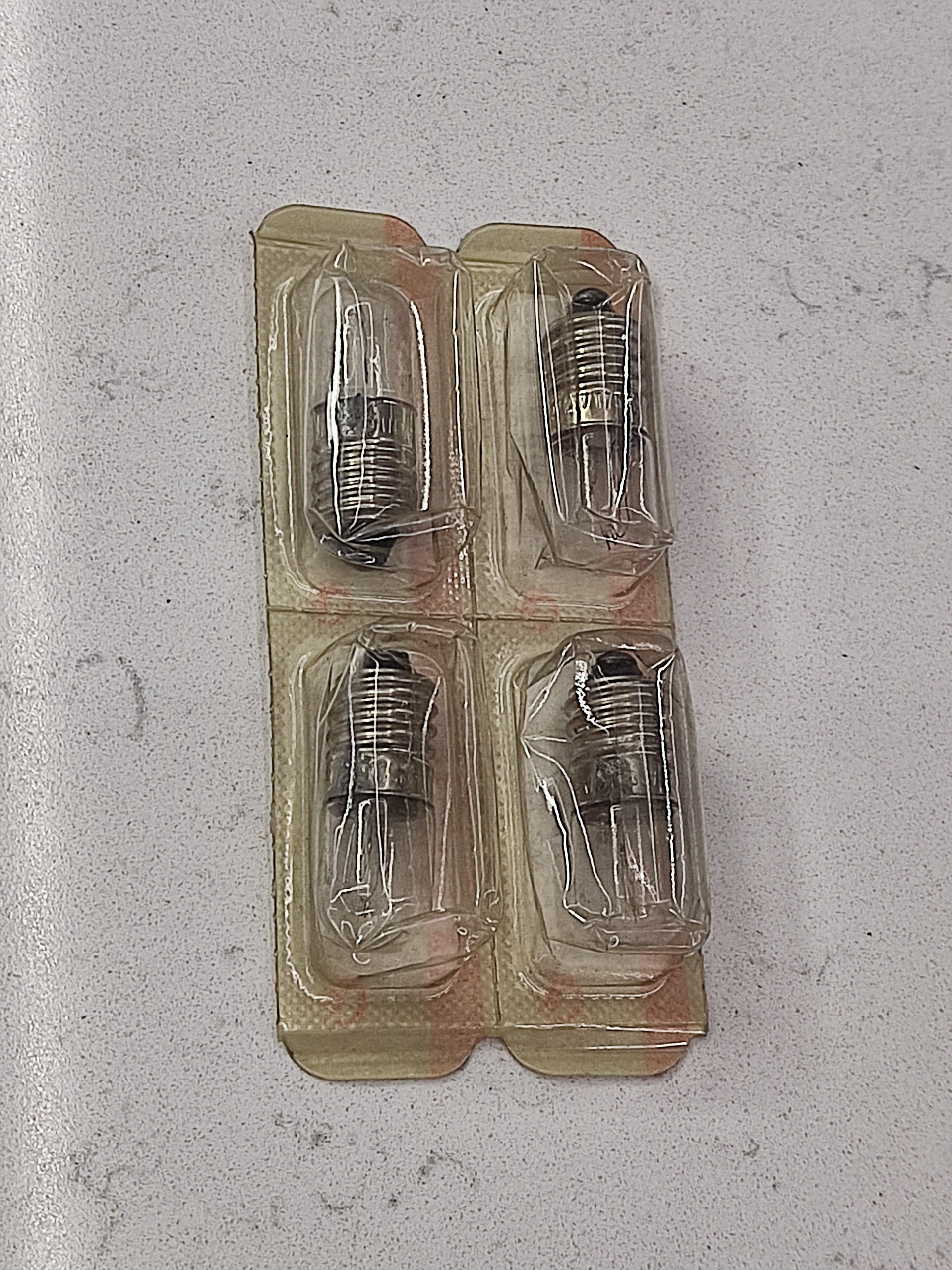 لامپ رشتهای 24 تا 30 ولت 2 وات osram