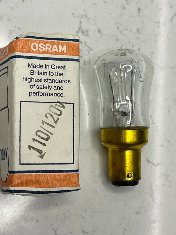 لامپ انگلیسی چرخ خیاطی و یخچال انتیک 110V osram