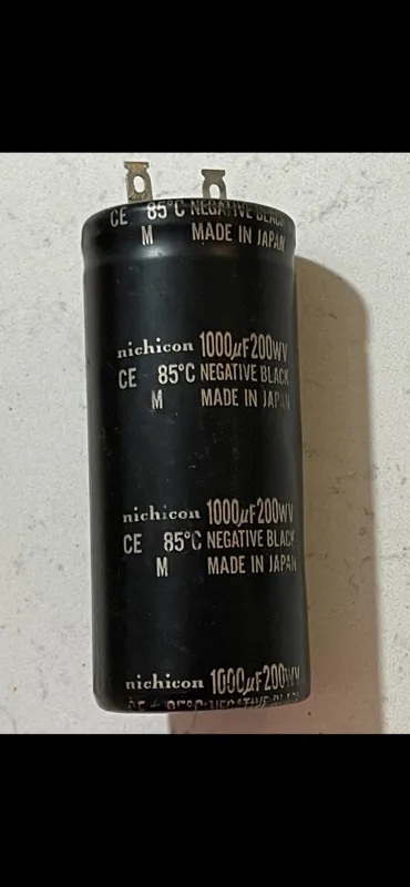 خازن نیچیکون nichicon ژاپنی 1000uf 200wv