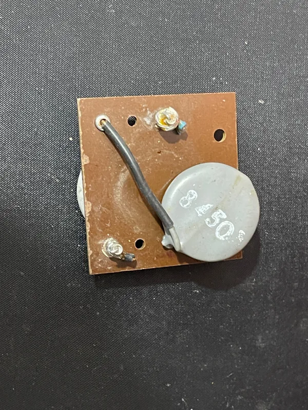 بسته 4 عددی خازن عدسی درشت انگلیسی