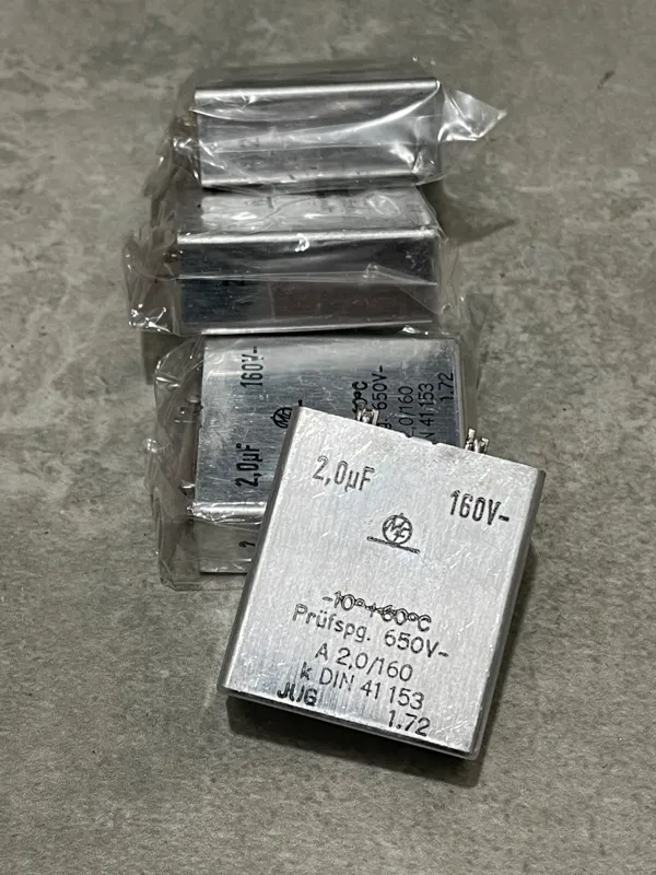خازن 2uf و 160v المانی نو