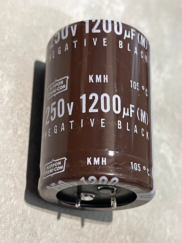 خازن ژاپنی 1200uf 250v nippon نیپون