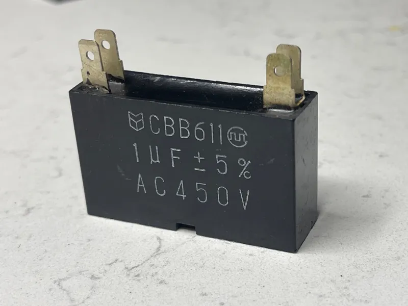 10 عدد خازن راه انداز 1uf 450v AC چهار پایه