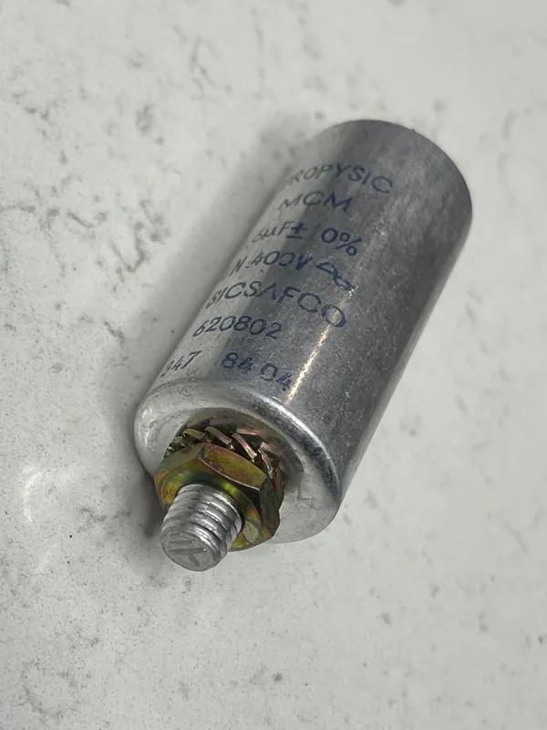 خازن فرانسوی 1/6uf 400v برند sic-safco