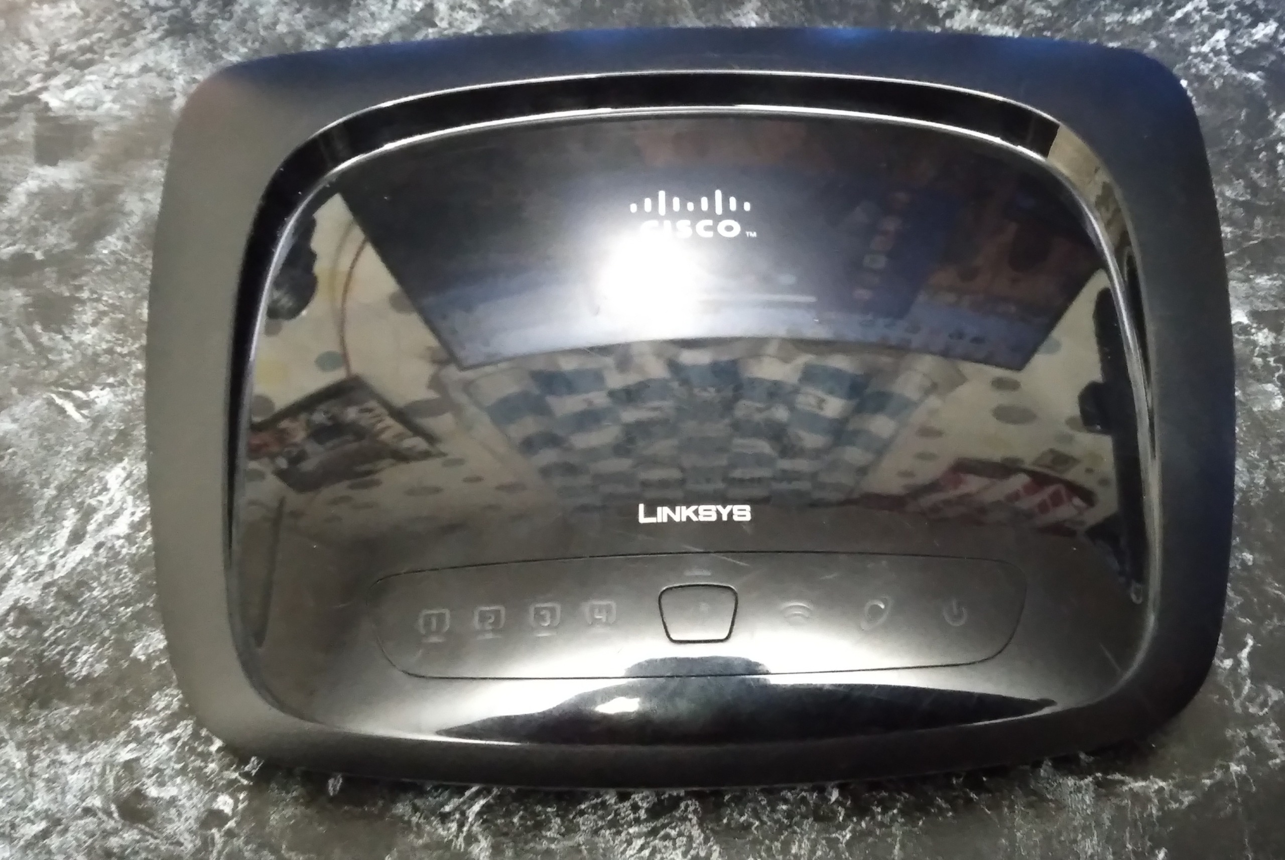 مودم CISCO وای فایی سالم و در حد نو