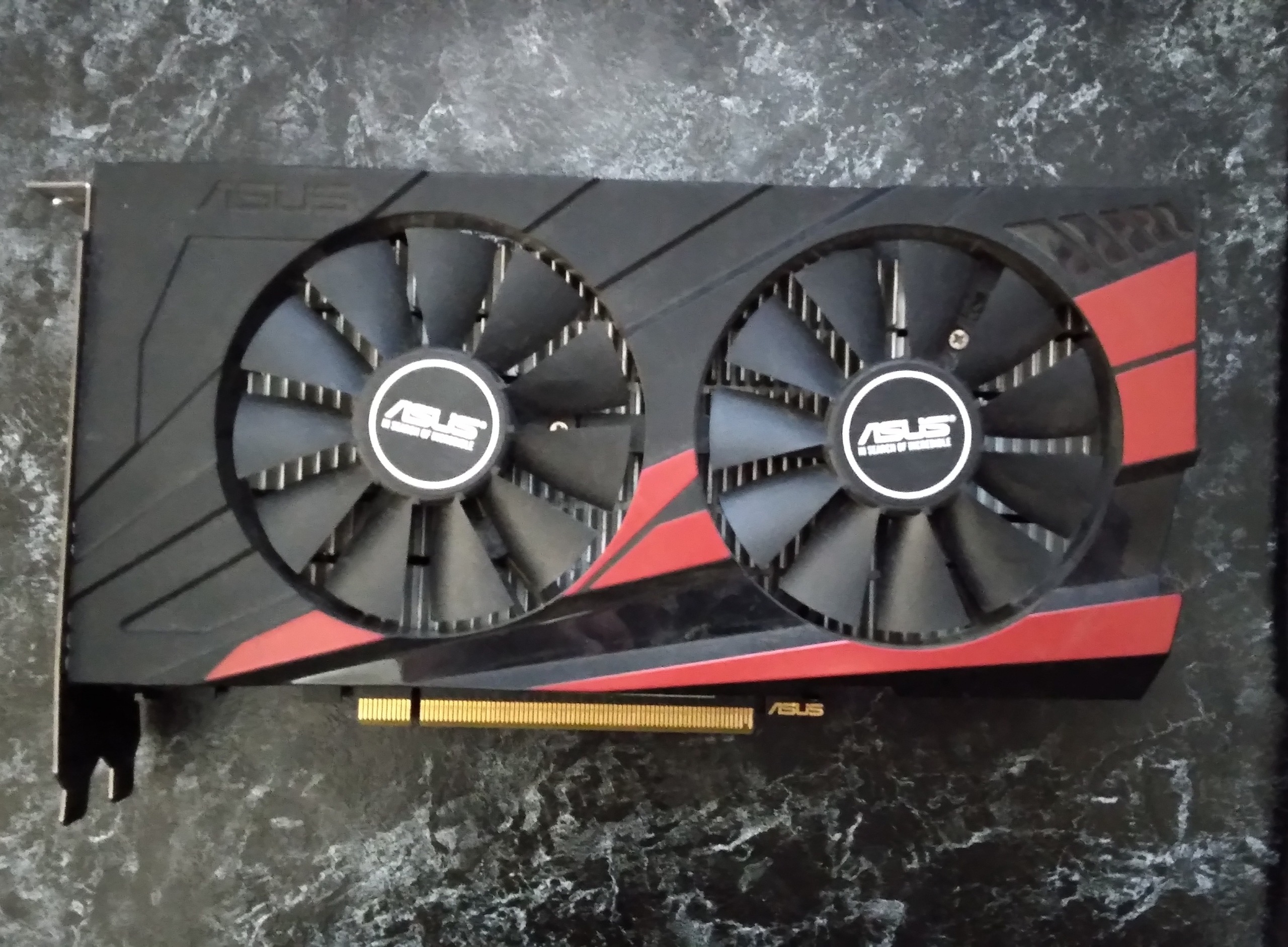 ASUS GTX1050 2GB OC