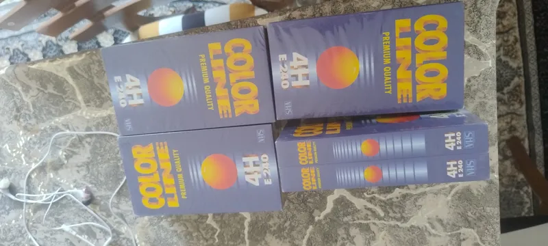 نوار ویدیو color line 240