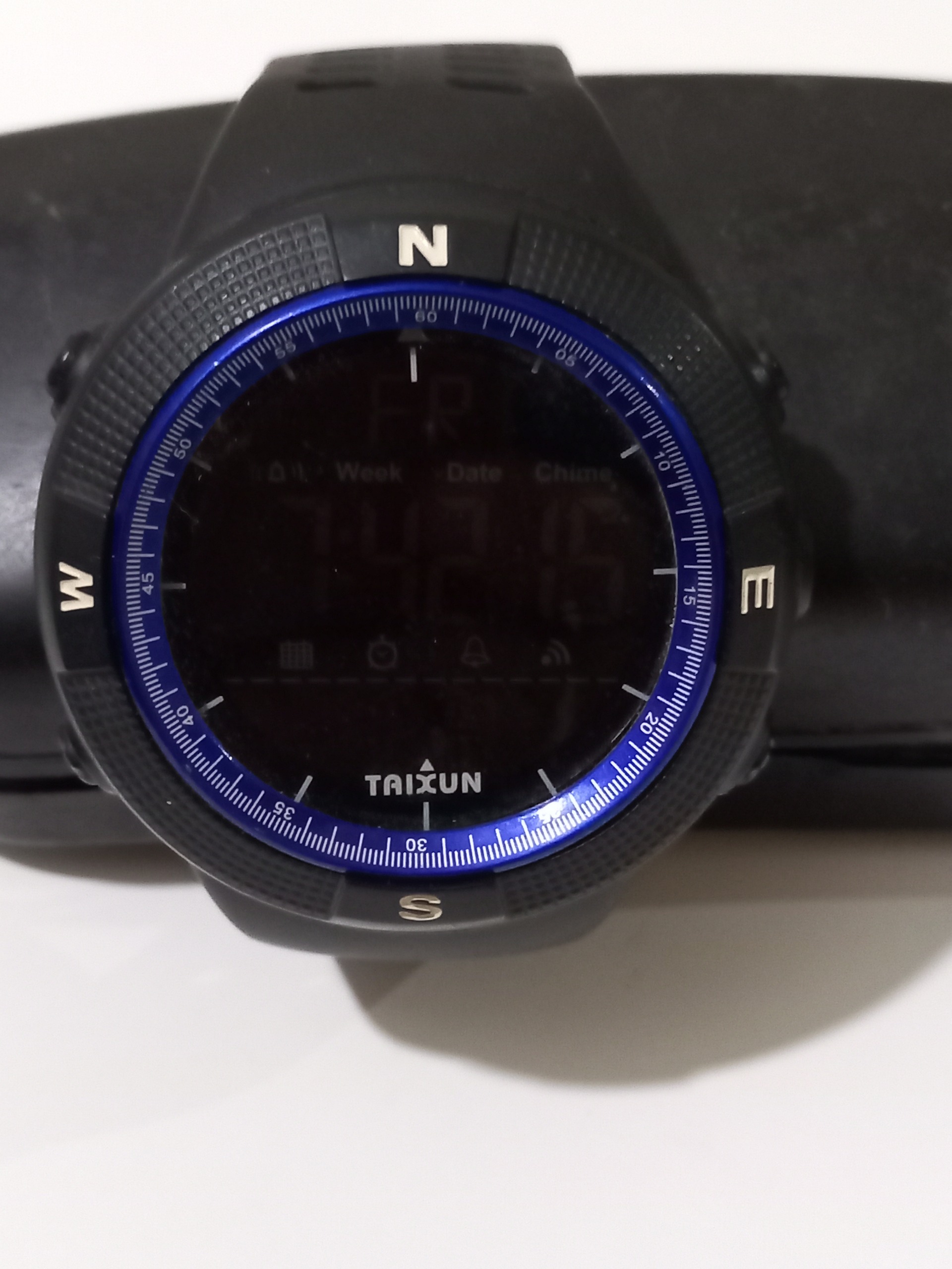 ساعت قواصی توضیحات دارد