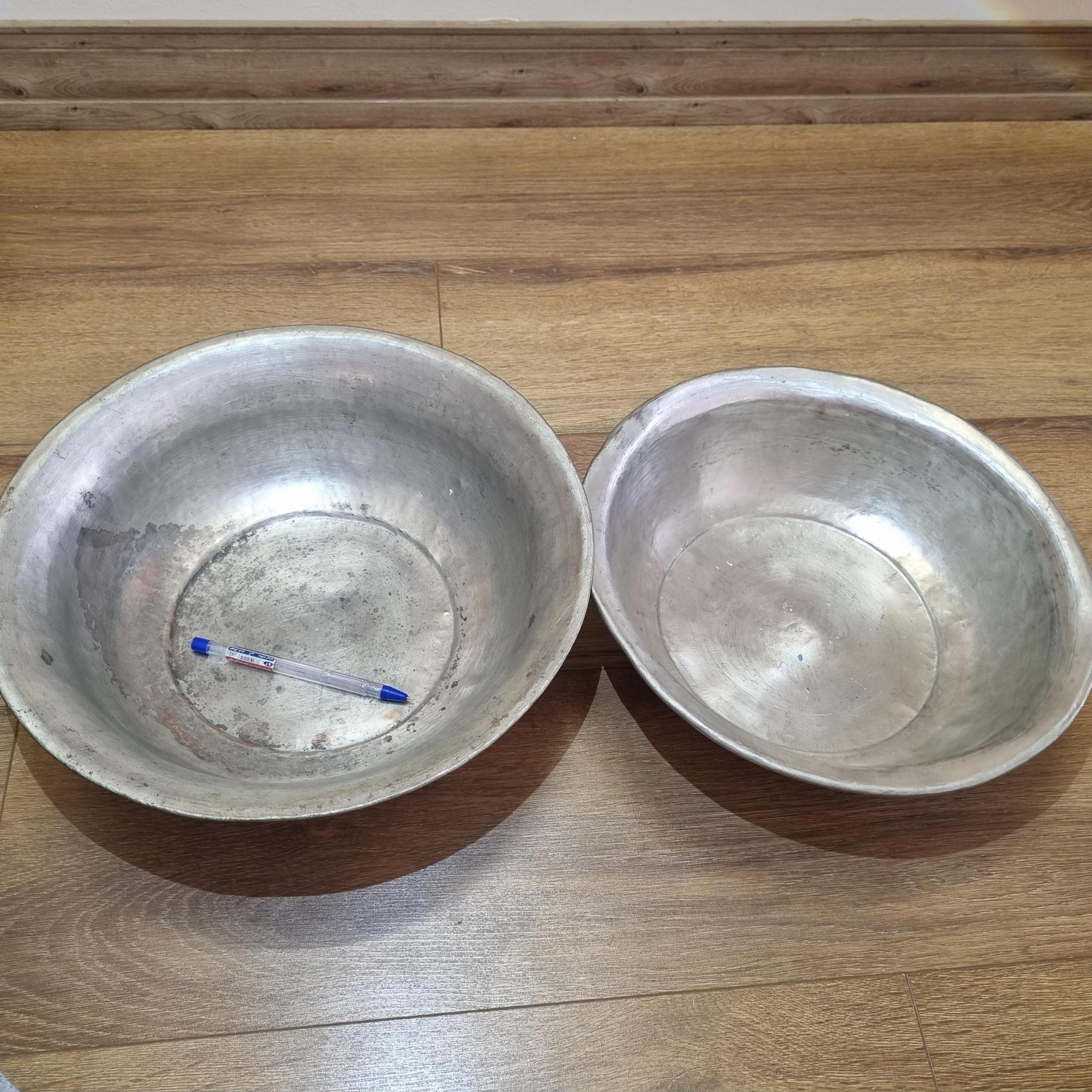 2عدد لگن مسی چکشی کهنه