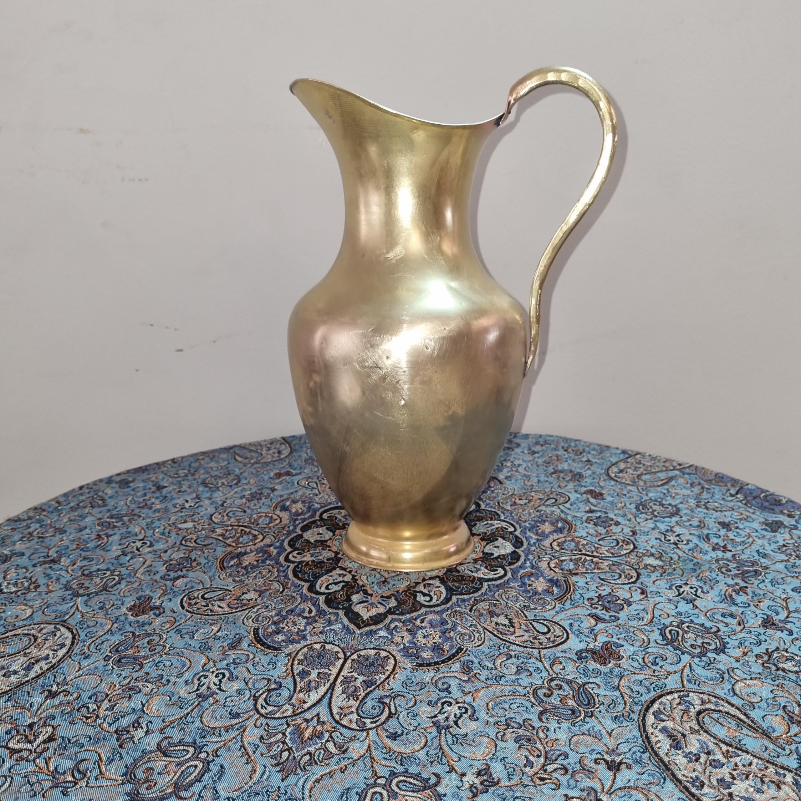 پارچ برنجی قدیمی