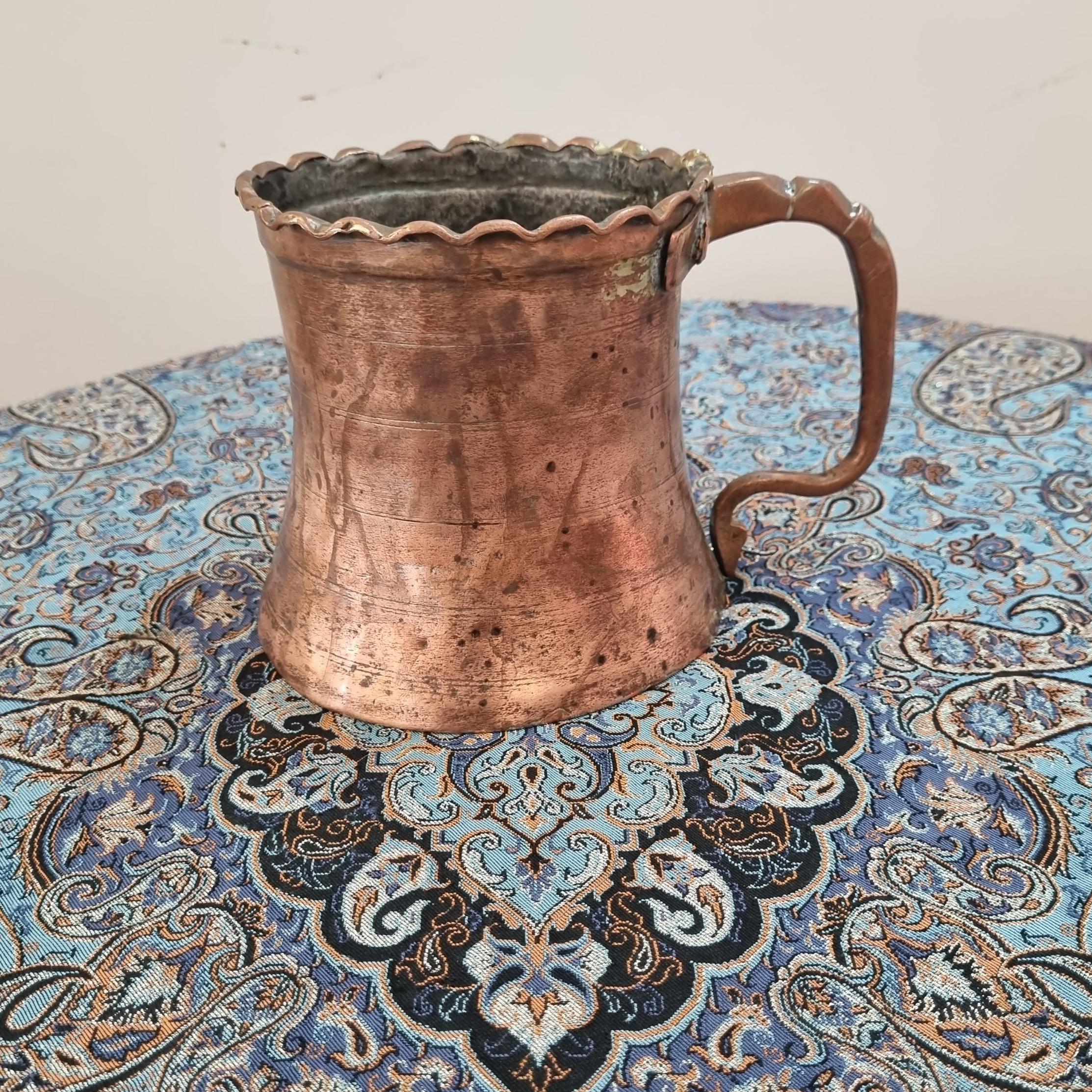 مشربه مسی قاجاری لب کنگره دسته الماستراش