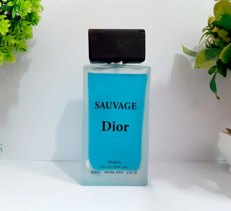 ادکلن Dior Sauvage بدون.قیمت.