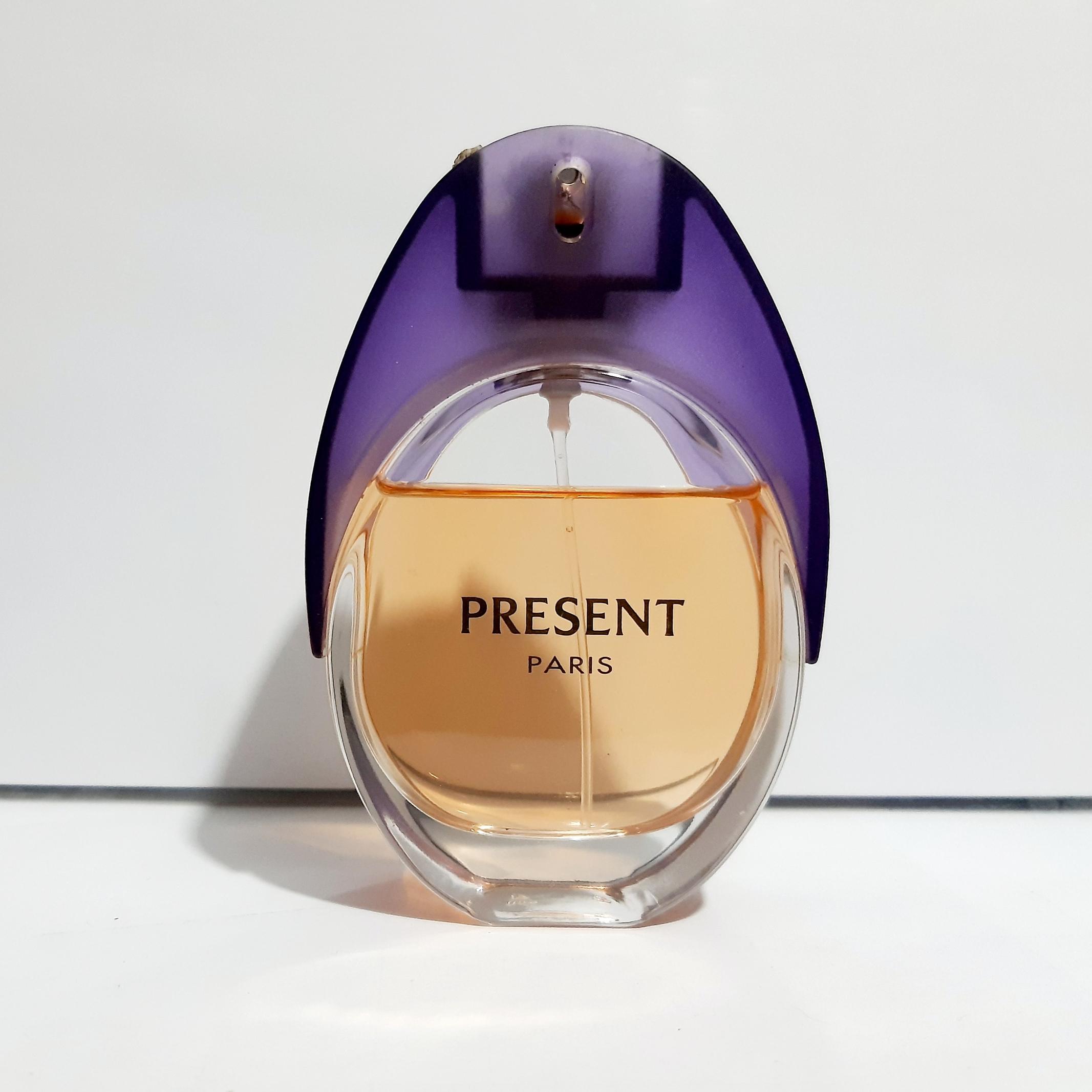 ادکلن Present بدون.قیمت.