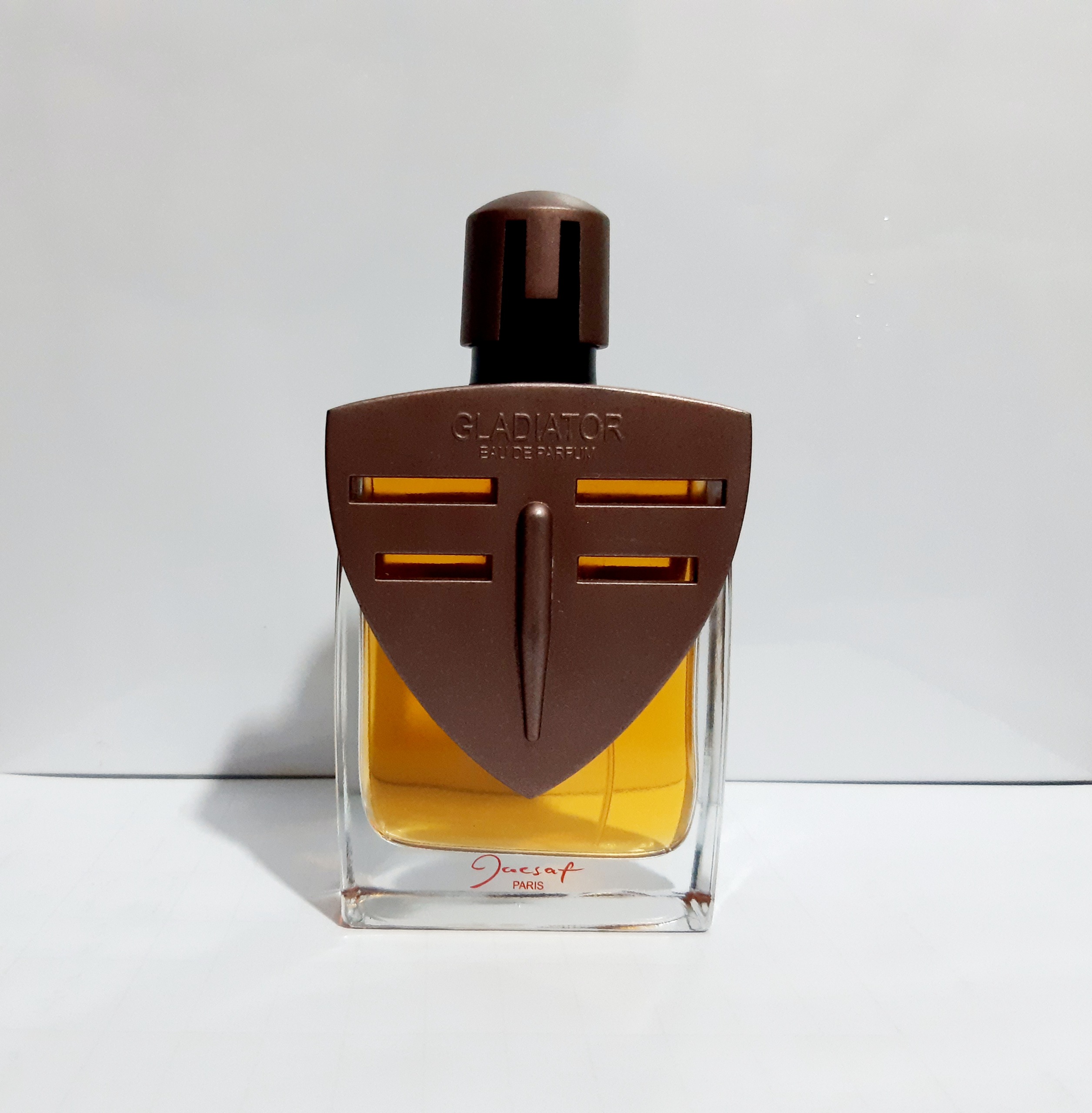 ادکلن Gladiator Jacsaf بدون.قیمت