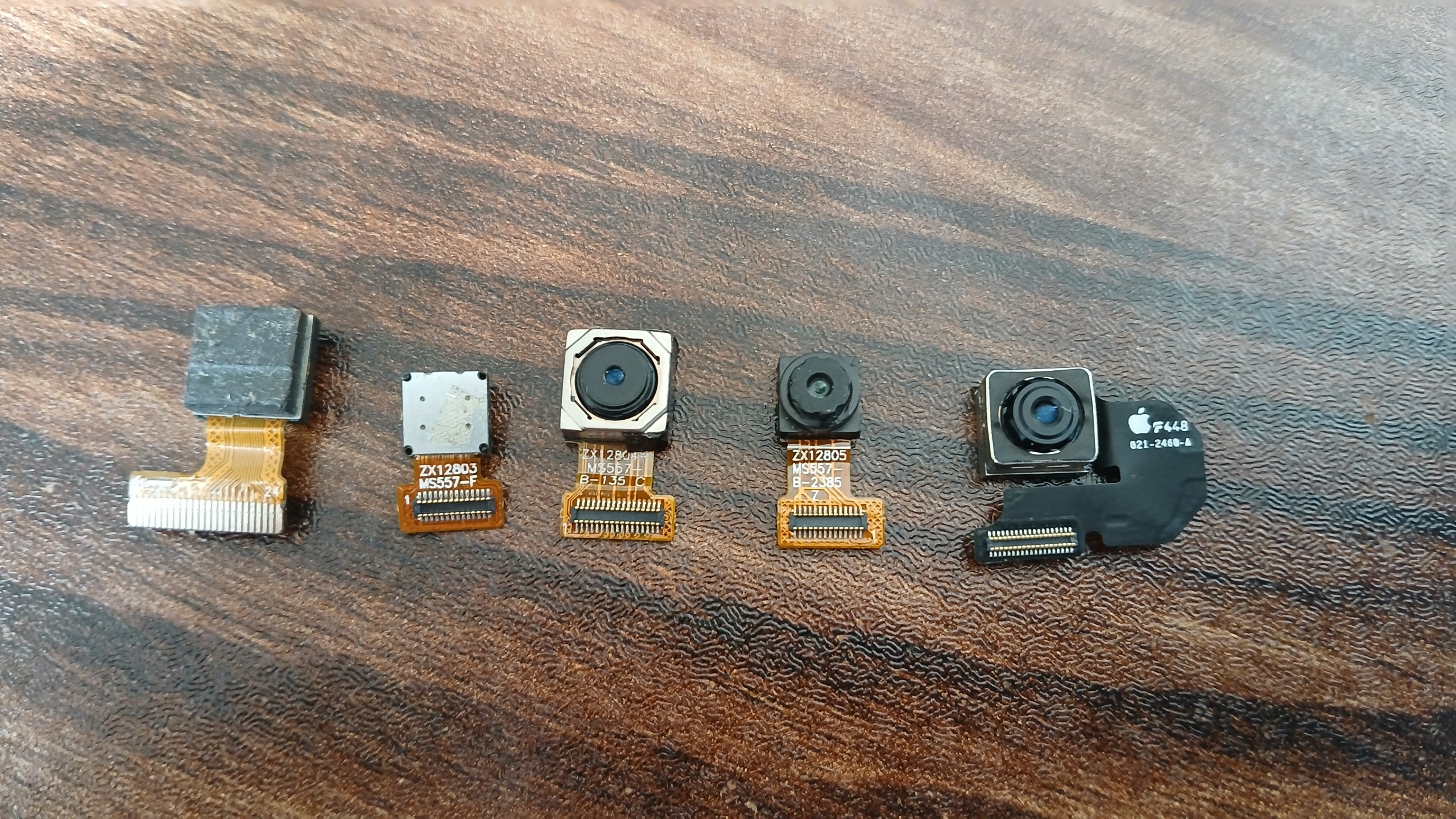 5عدد دوریین موبایل