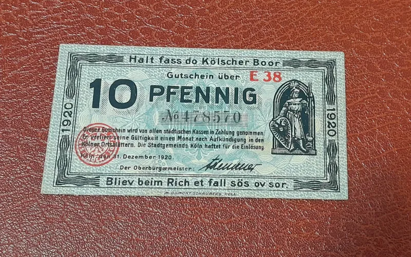 اسکناس 100ساله $ گالری دانیال