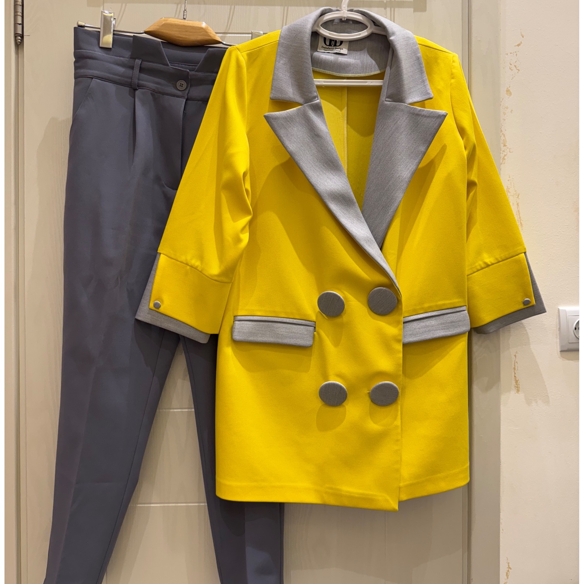 کت و شلوار زنانه شیک