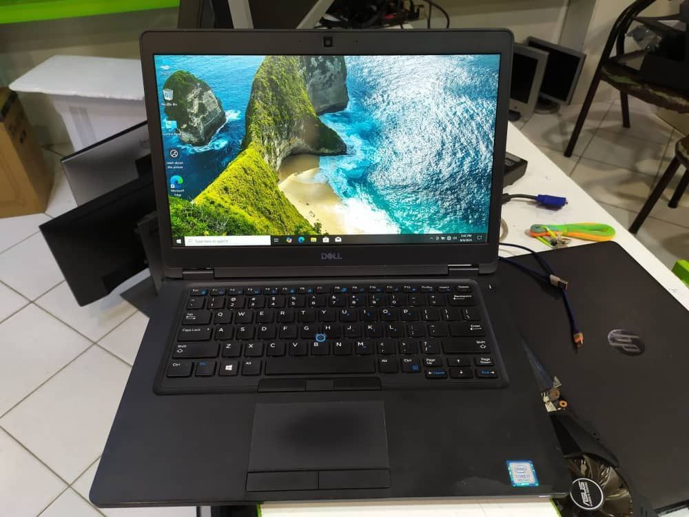 لپ تاپ DELL latitude 5490