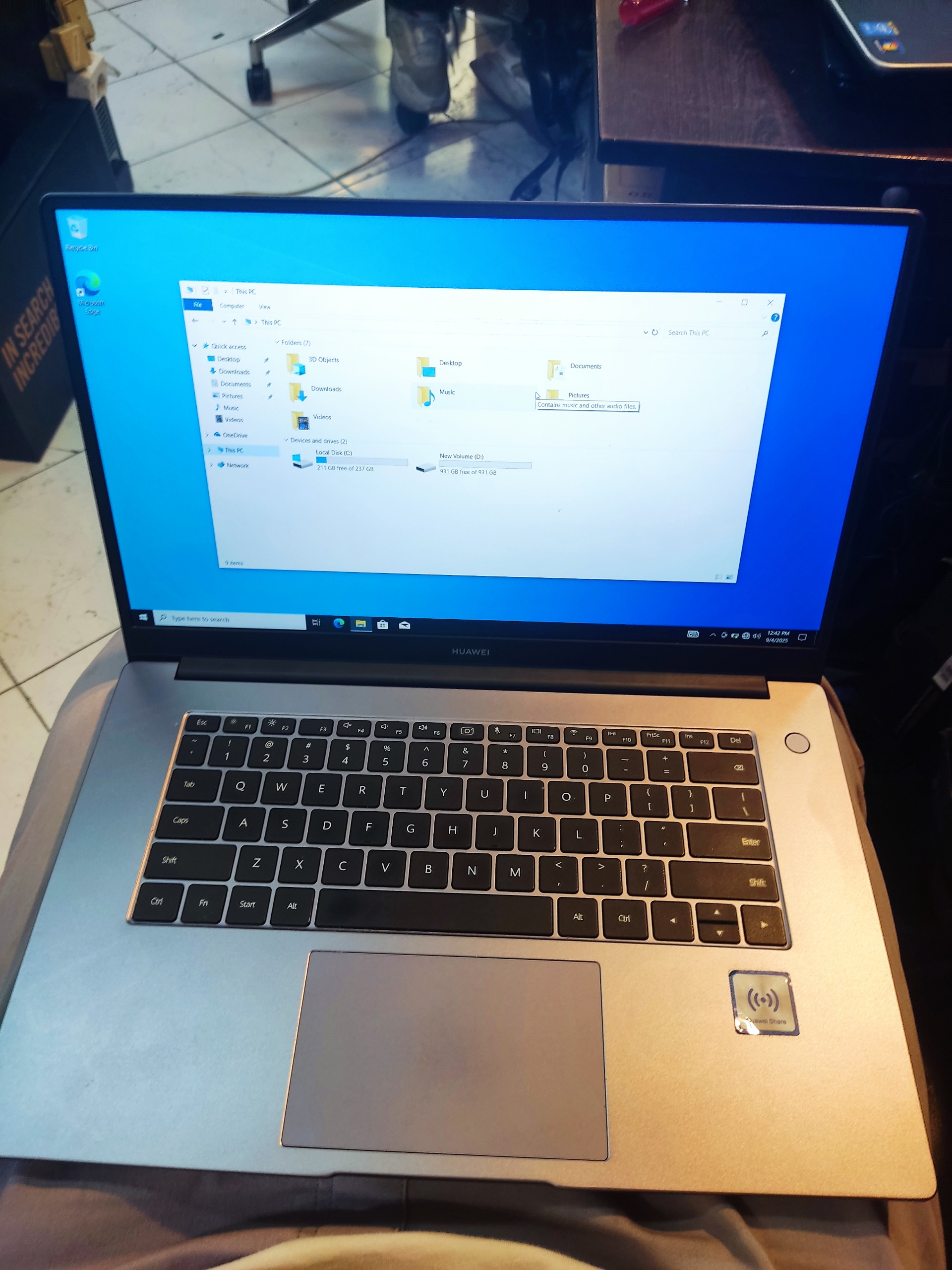 لپ تاپ  HUAWEI مدل  matebook d15