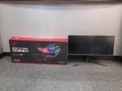 مانیتور گیمینگ ایسوس ROG Strix XG309CM