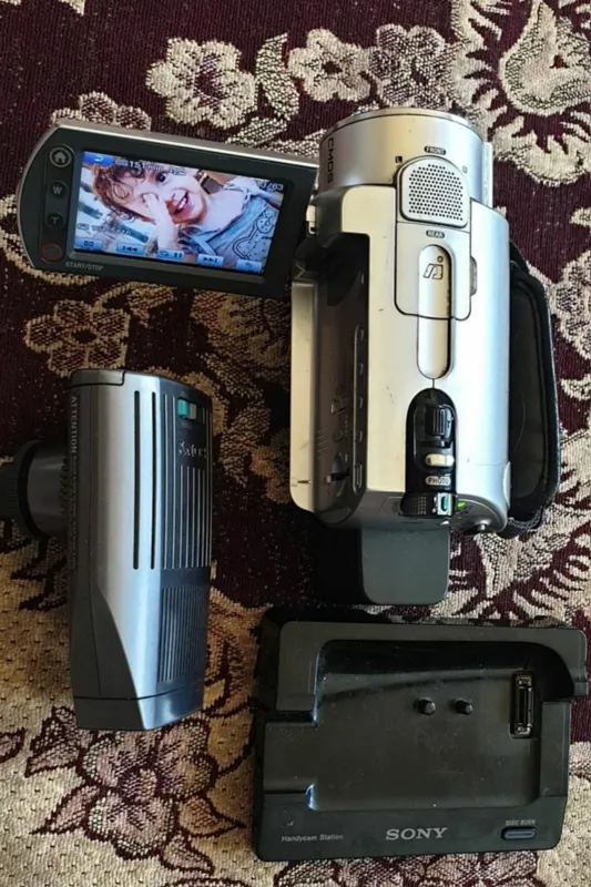 دوربین هندیکم sony