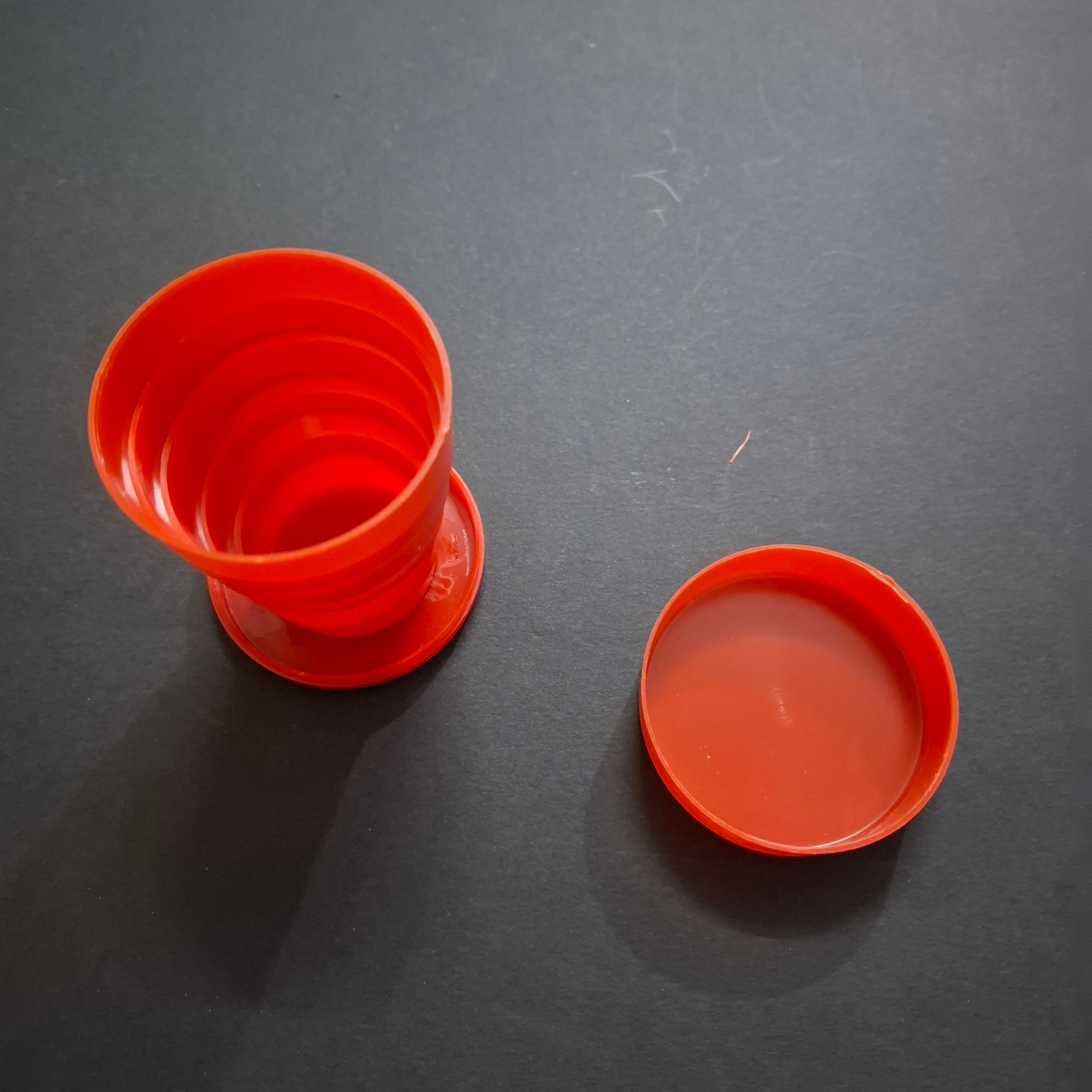 لیوان تاشو نوستالژی قدیمی