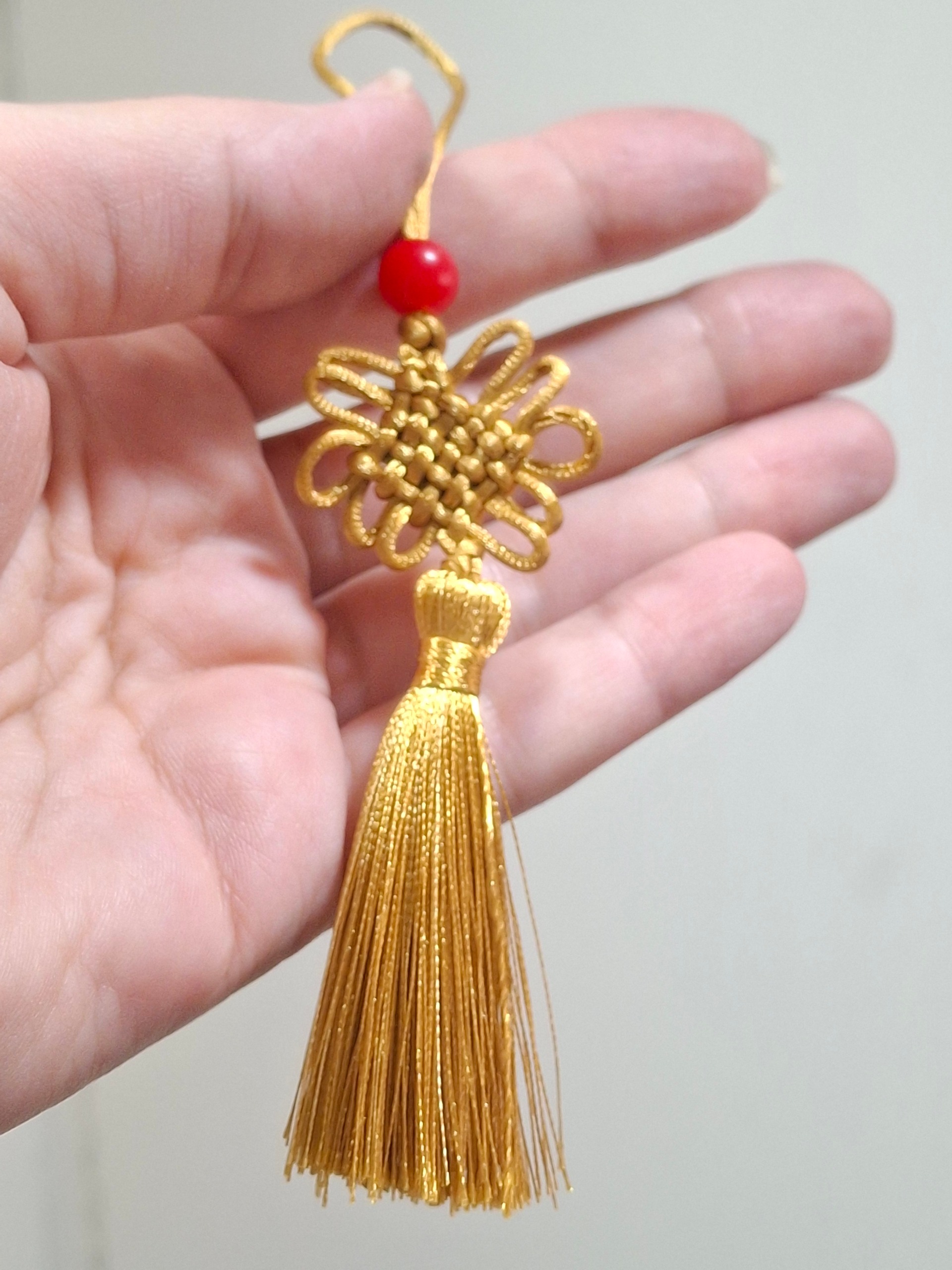 آویز فلش و موبایل