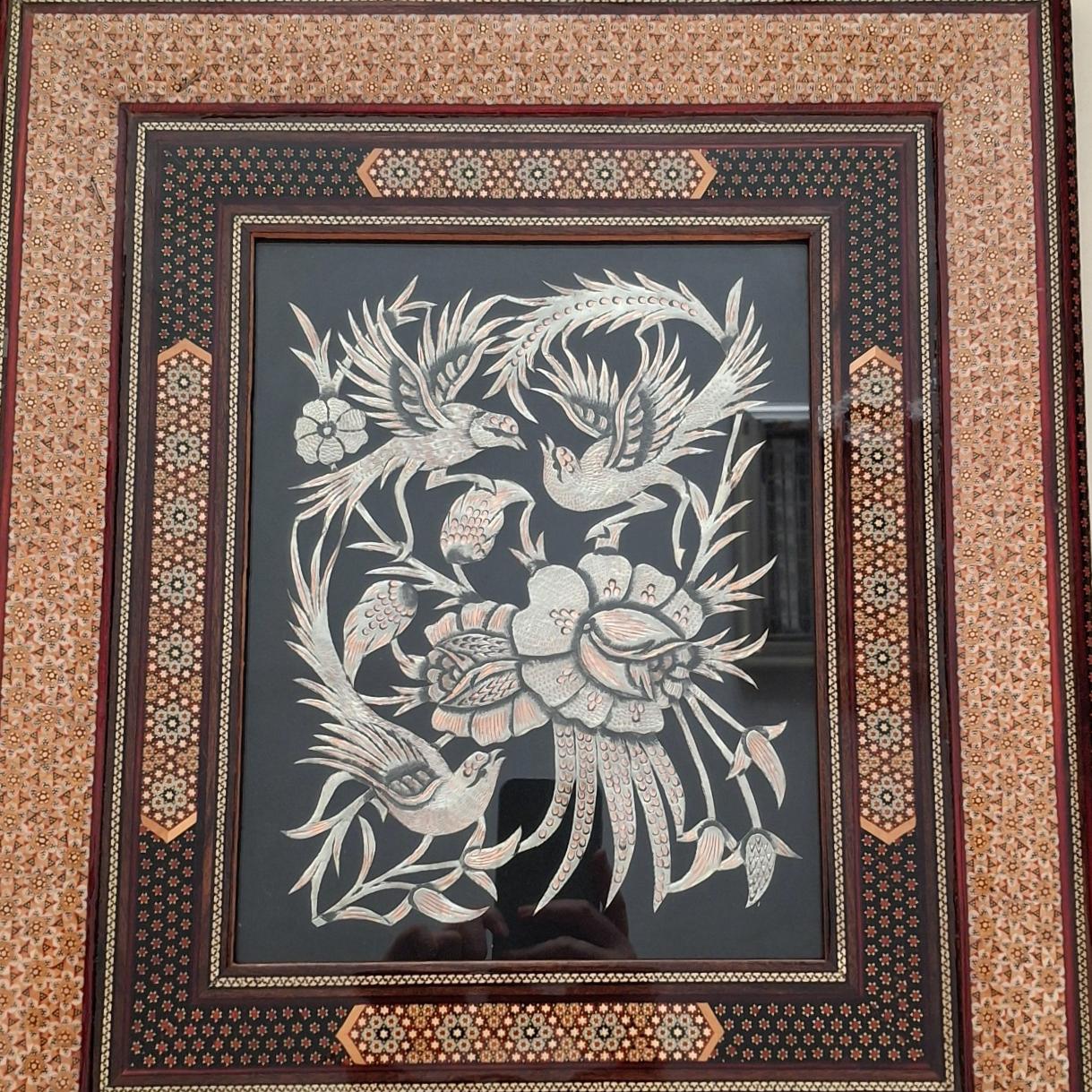 تابلو خاتم قلمزنی توضیحات دارد