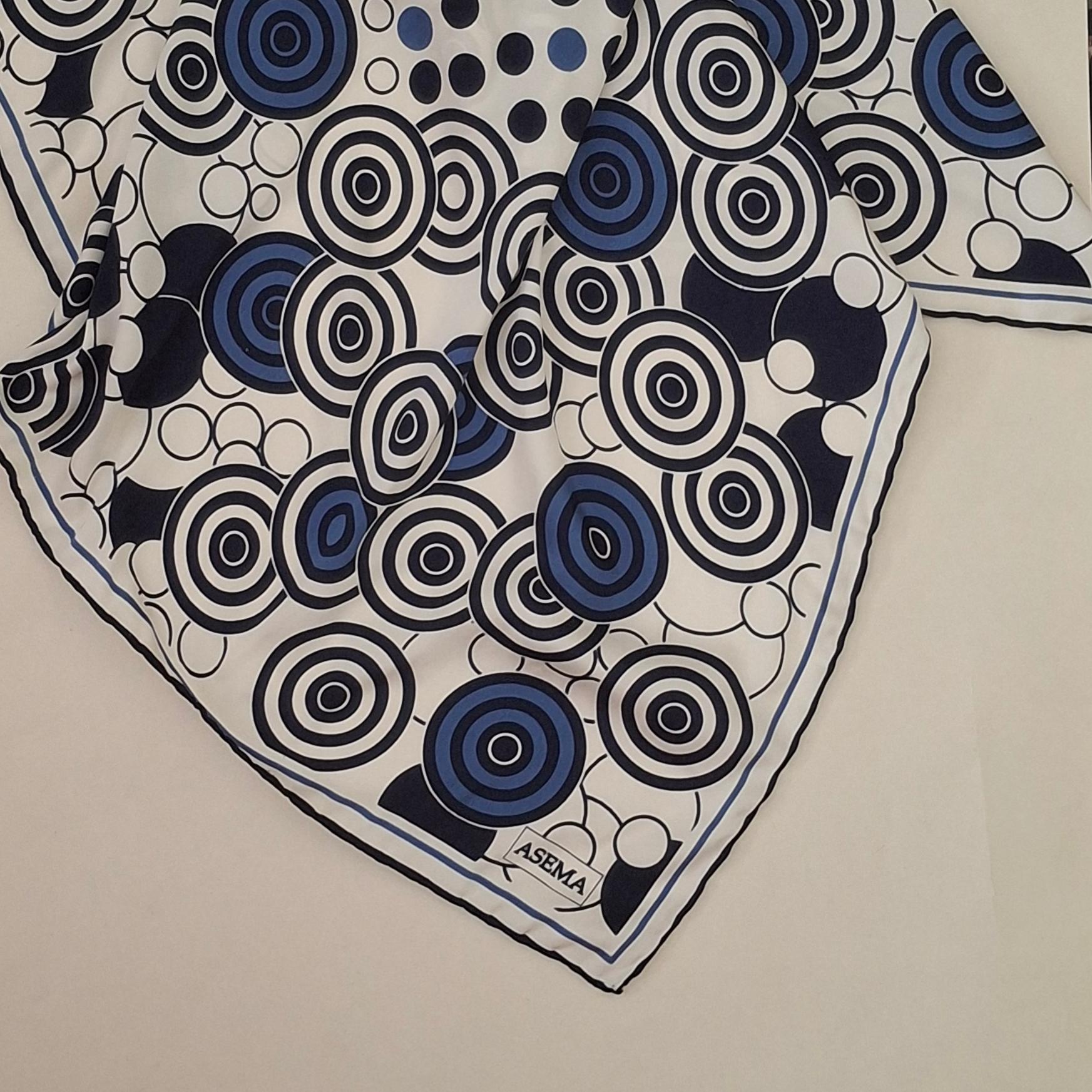 روسری دور دست دوز سالم