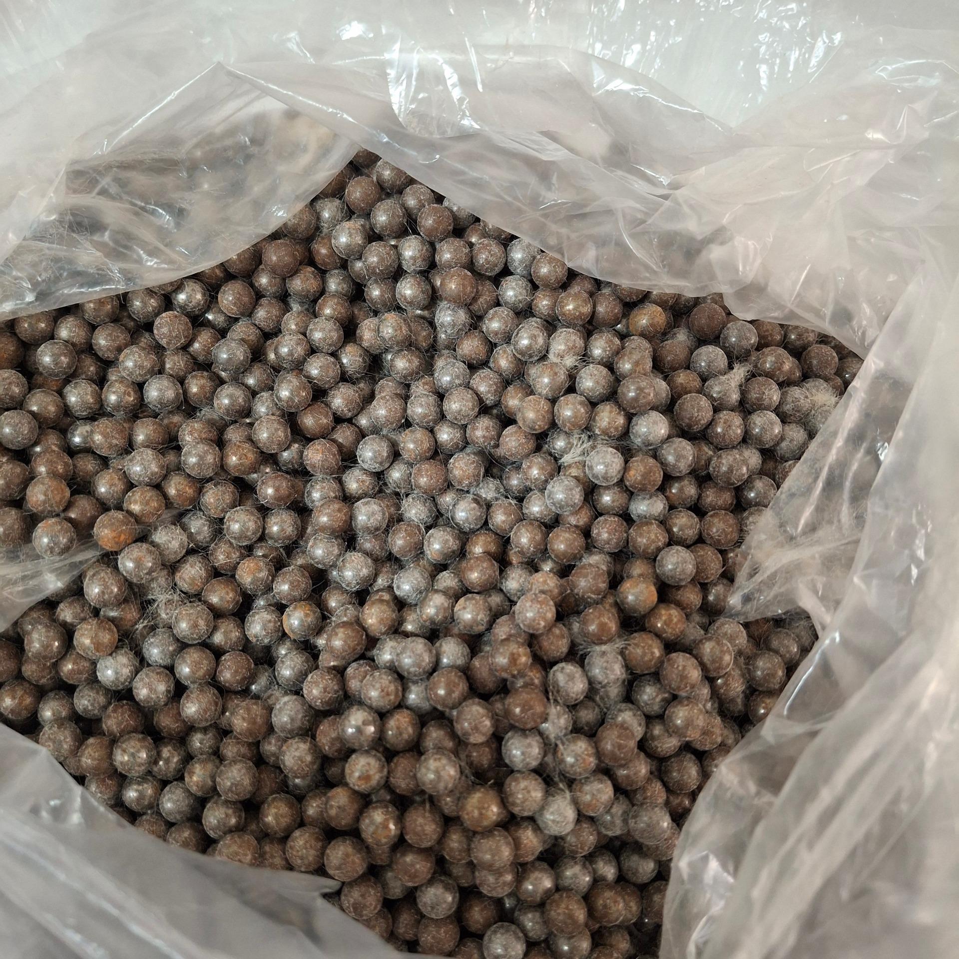 ساچمه پرده چند کیلو (سرب یا آهن)