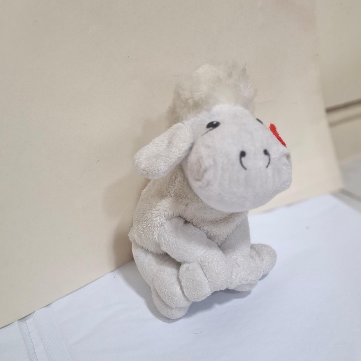 عروسک بره ناقلا