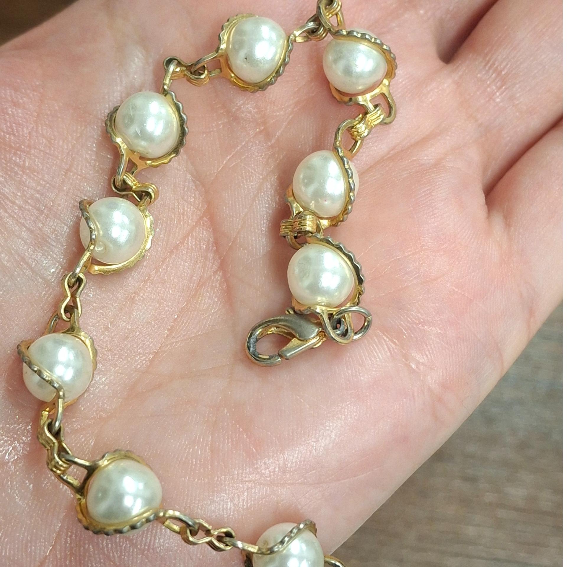 دستبند مرواریدی زنانه