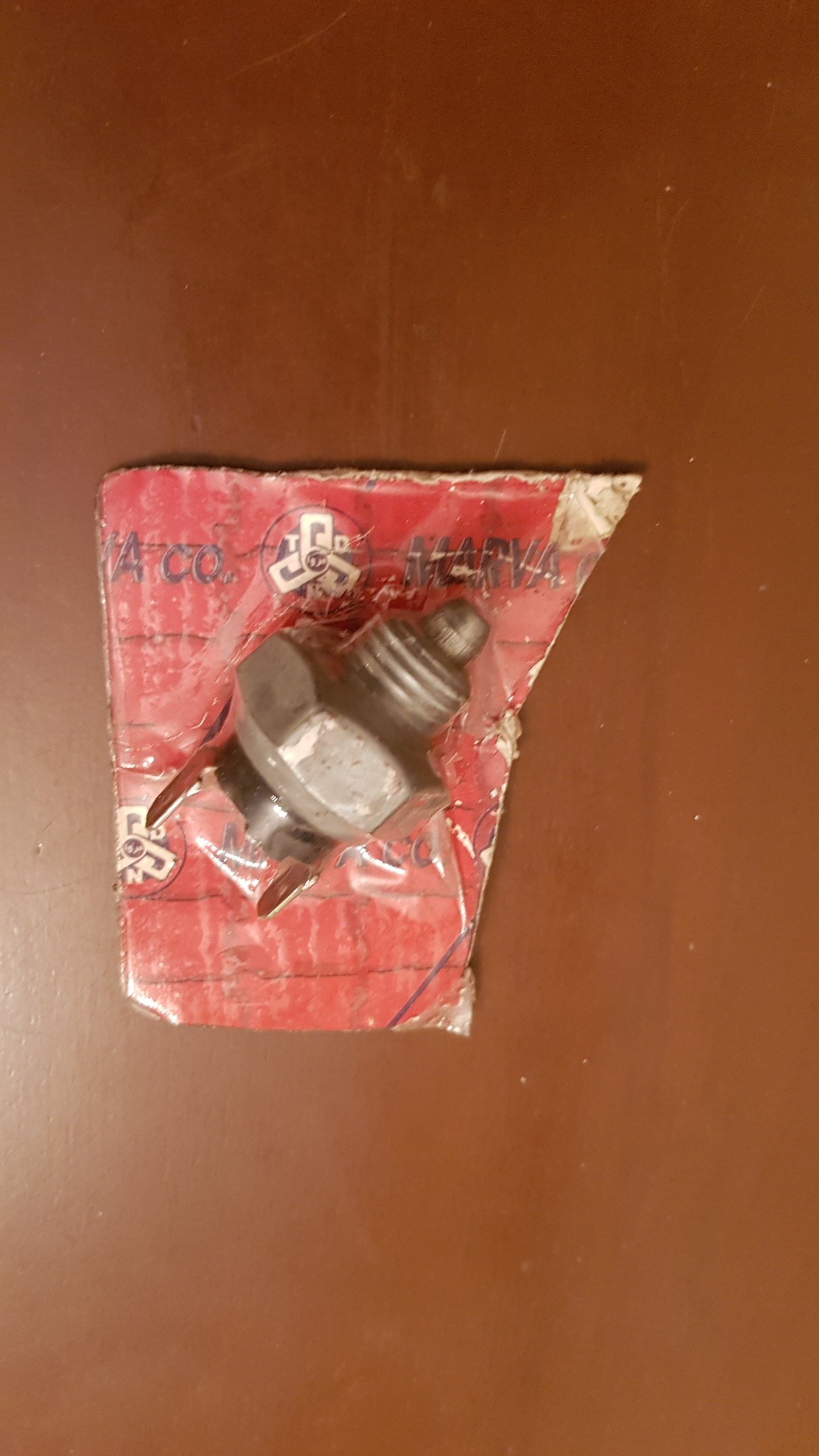 فشنگی دنده عقب وانت پیکان آردی روآ