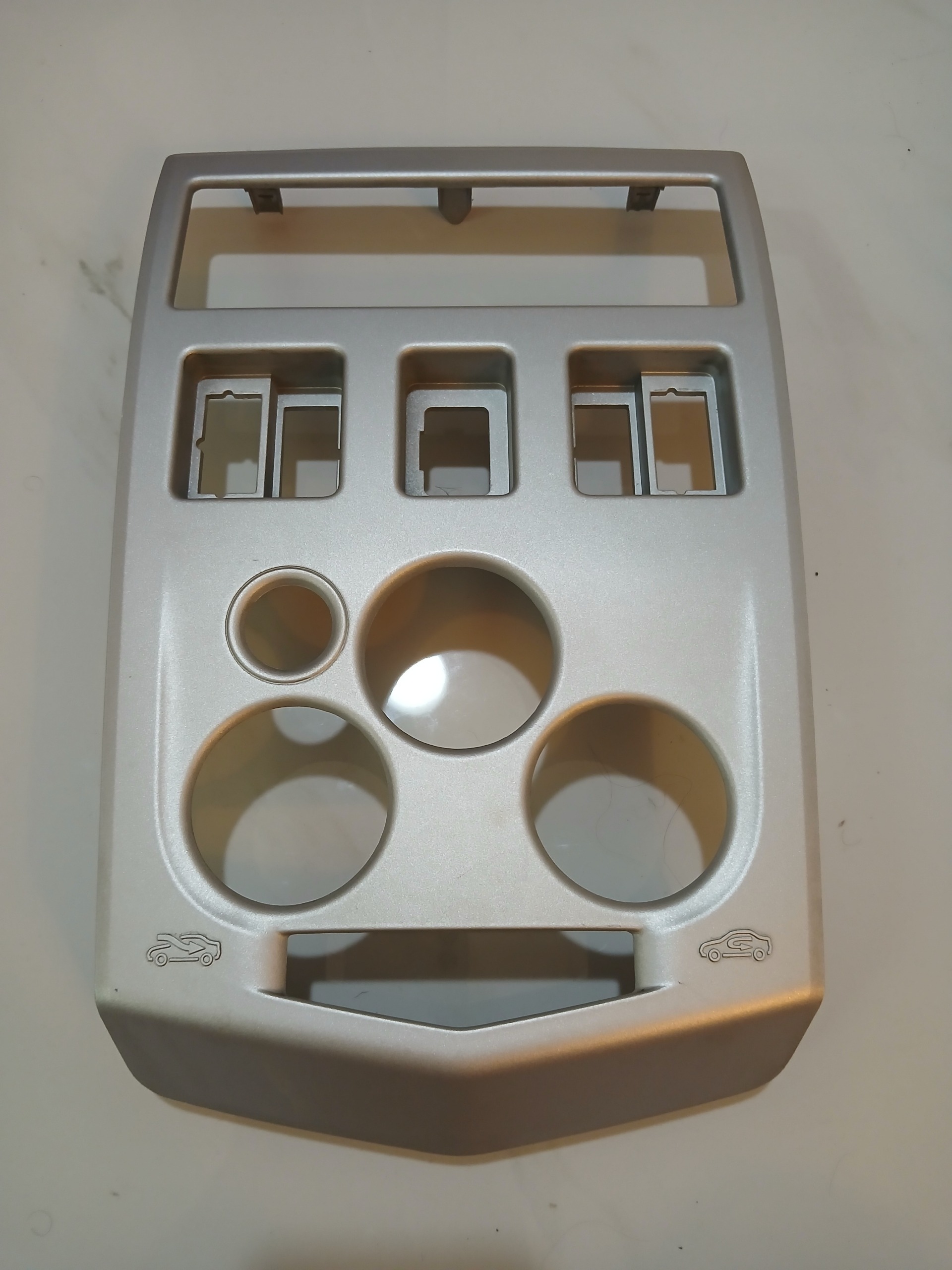 قاب وسط داشبورد ال90 اورجینال اصلی کولردار