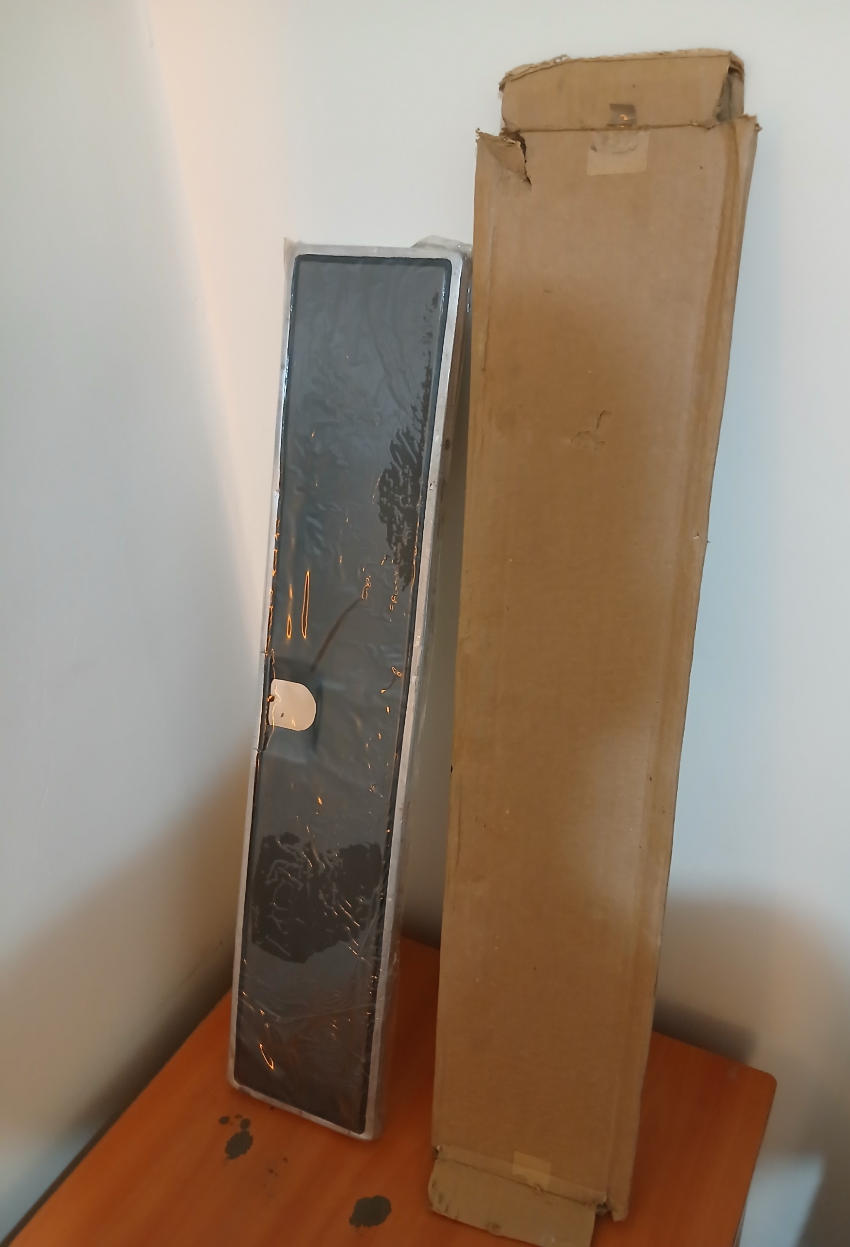 پلیت صندوق عقب پیکان