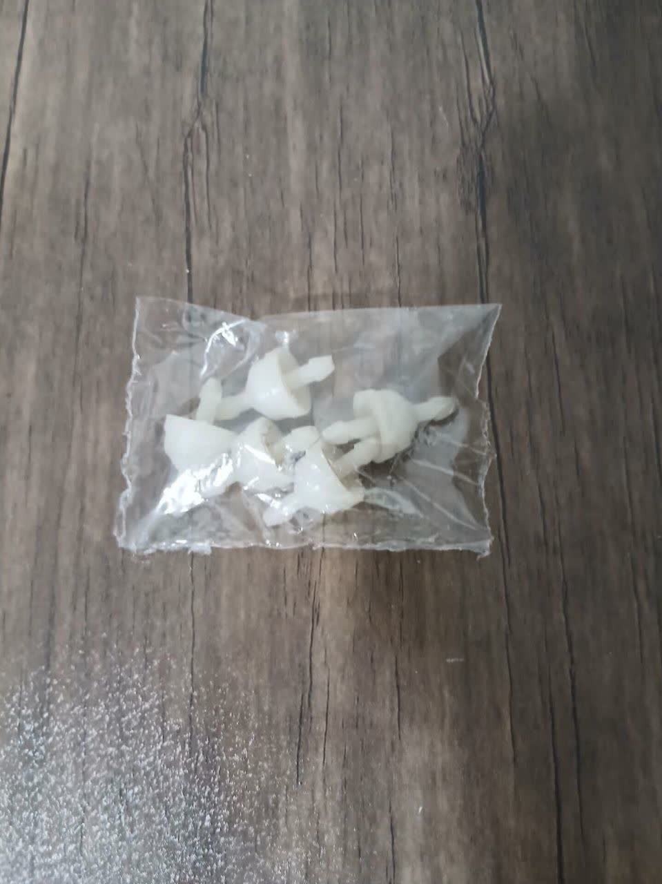 سوپاپ یکطرفه شیشه شور پیکان قدیم (هرعدد)